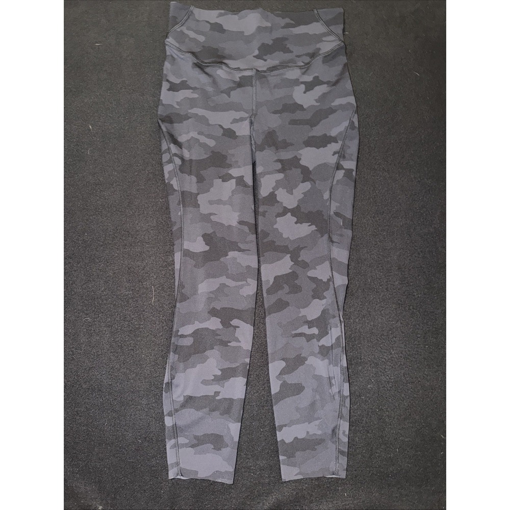 Lululemon Wunder Under Smooth Gray/ Black Camo Leggings‎ Women's Size 8